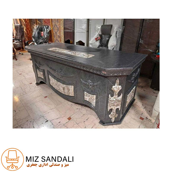 میز مدیریت کیانا